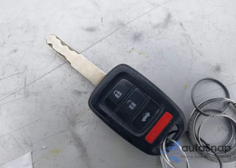 2016 Honda Civic Lx z USA, uszkodzony, nr VIN 19XFC2F54GE089783